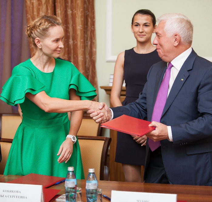 ТПУ, СибГМУ и ТГАСУ подписали соглашения о сотрудничестве